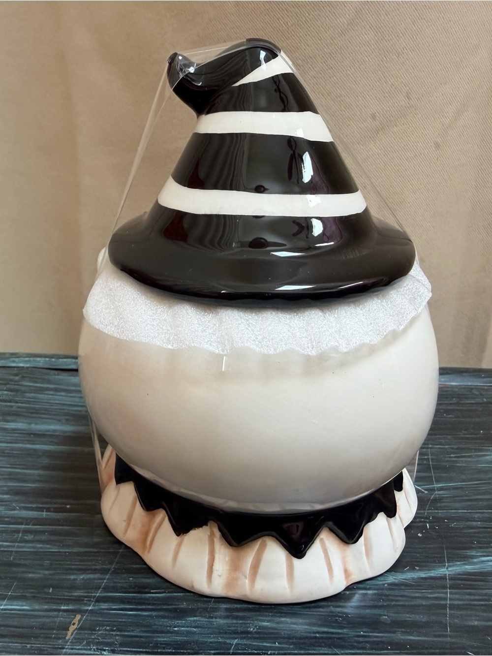 Johanna Parker Gus The Ghost Candy Jar With Witch Hat Lid Brand New - Picture 4 of 6